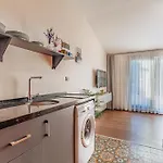Otel Bossy 2