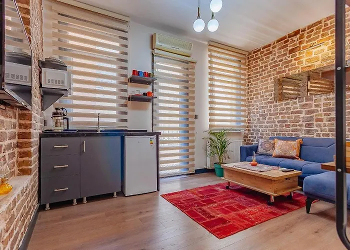 Bossy 2 * イスタンブール