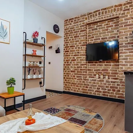 Bossy 2 Ξενοδοχείο