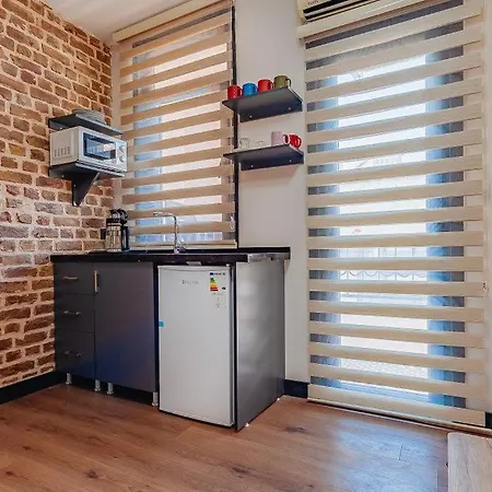 Bossy 2 Ξενοδοχείο *